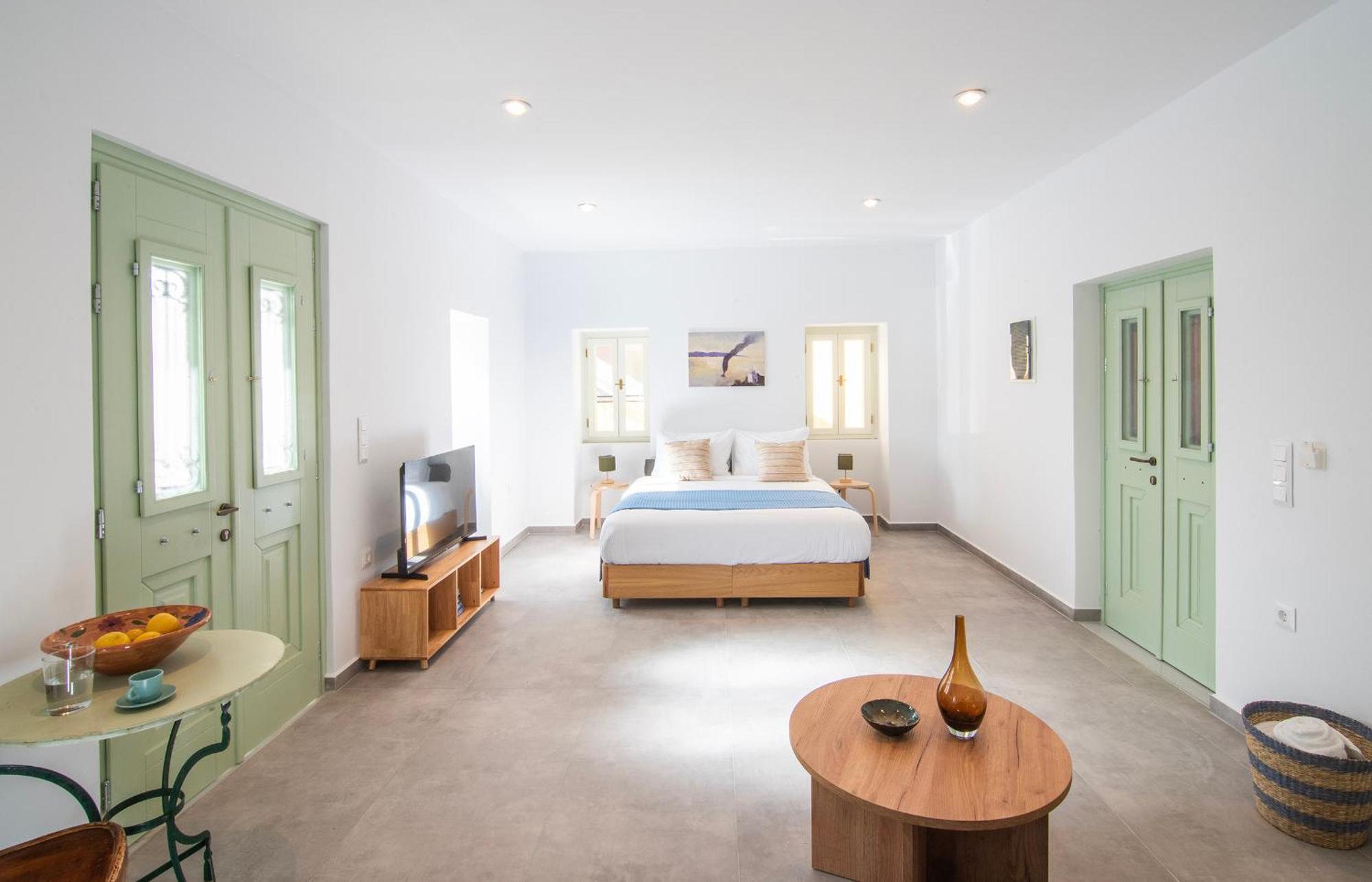 Chora Aegina'S Apartments Exterior photo